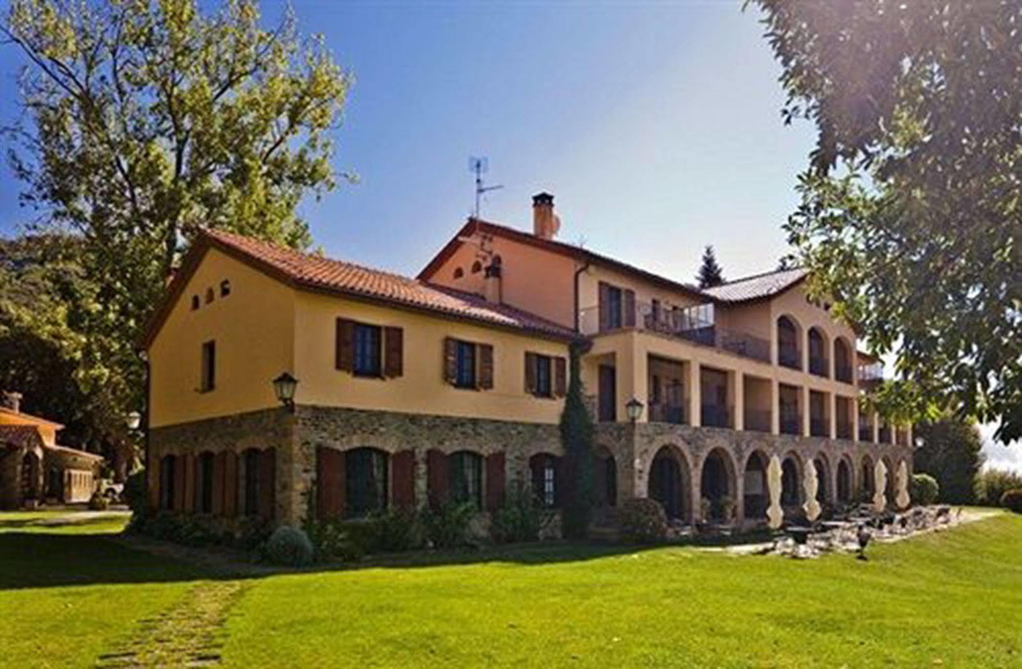 Husa Sant Bernat Монтсень Экстерьер фото